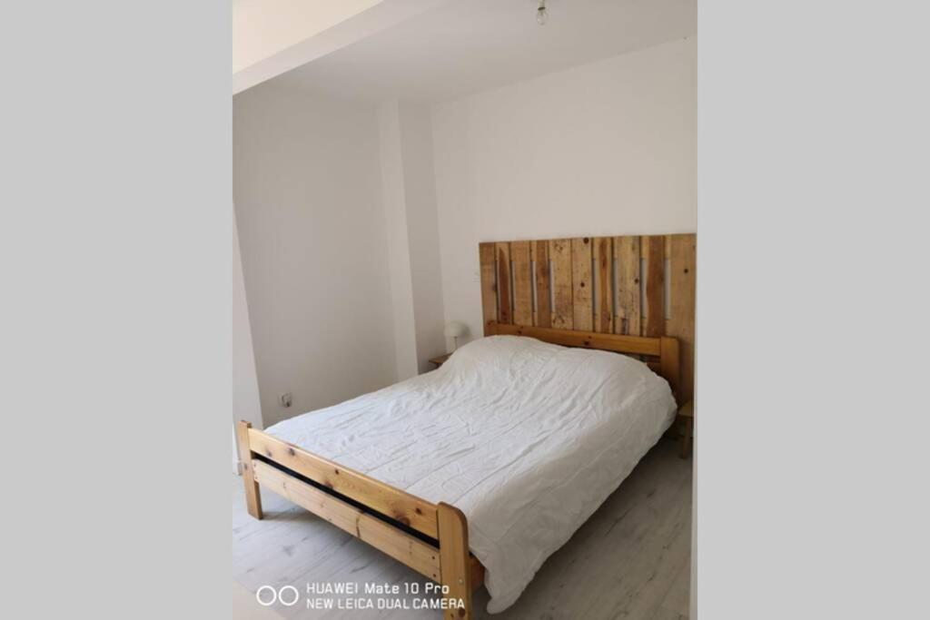 Appartement Avec Jardin Privatif Centre Ville Hyères Eksteriør billede