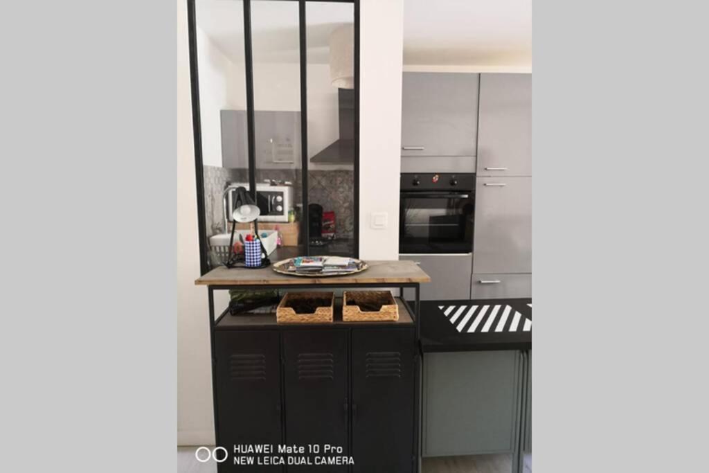 Appartement Avec Jardin Privatif Centre Ville Hyères Eksteriør billede